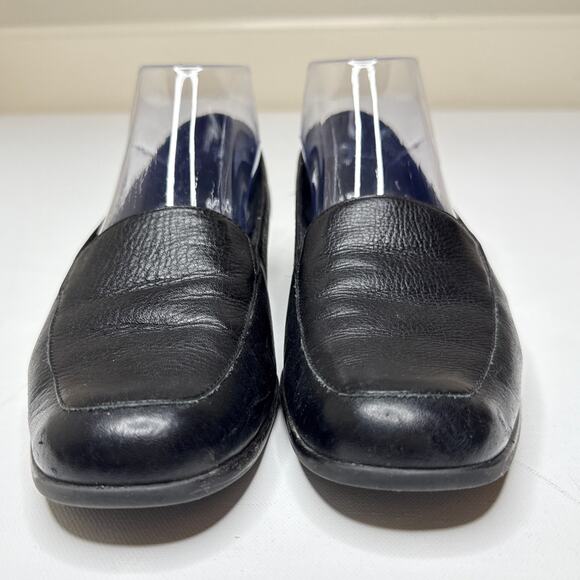 Trotters Deanne Loafer Slip-On Flat Leather Loafer Shoe SZ 8.5 Cushioned Comfort - Picture 4 of 10